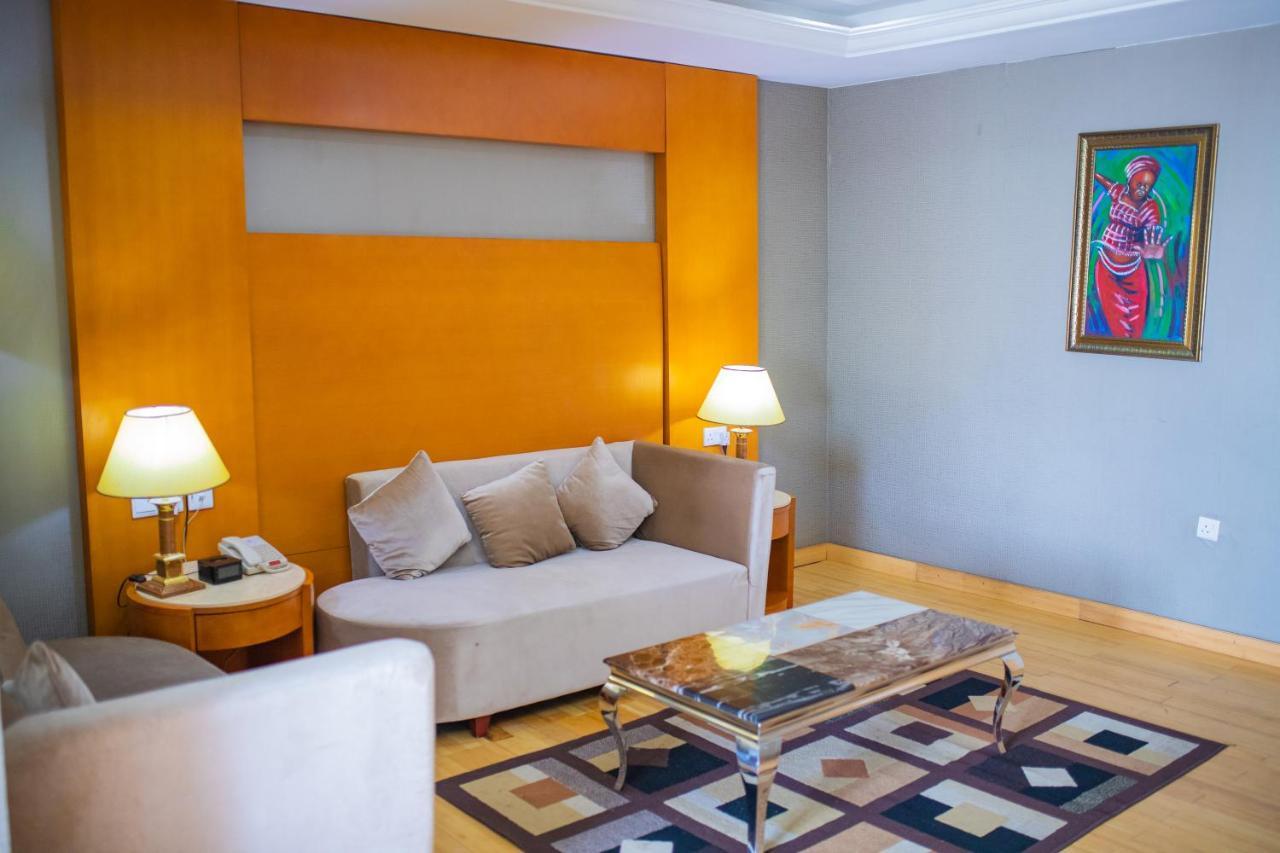 Hotel Sunshine Enugu Zewnętrze zdjęcie